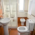 Emes Hotel 3*
