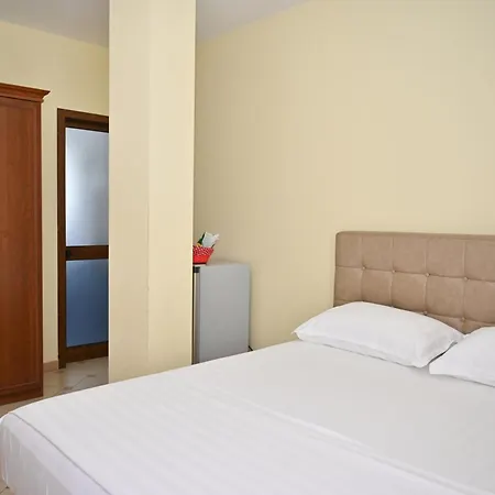 Hotel Emes Durres