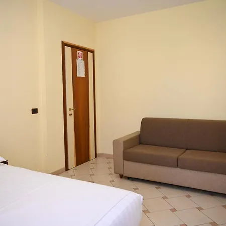 Emes 3* Durres