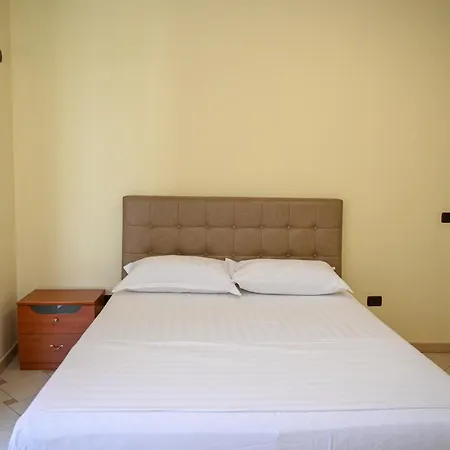 Hotel Emes Durres