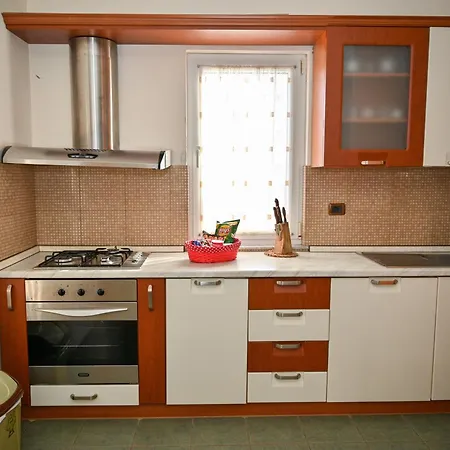 Hotel Emes