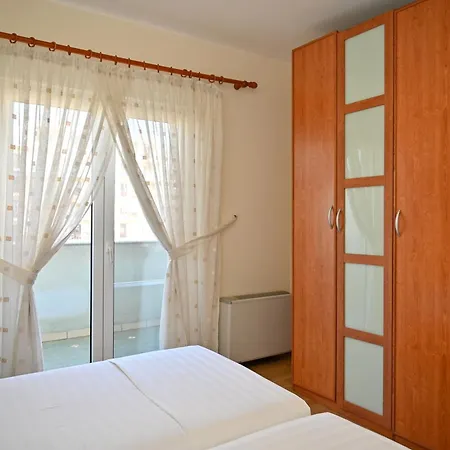 Emes Durres