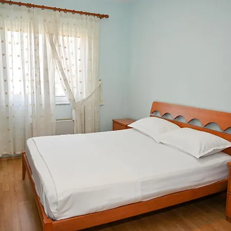Hotel Emes Durres
